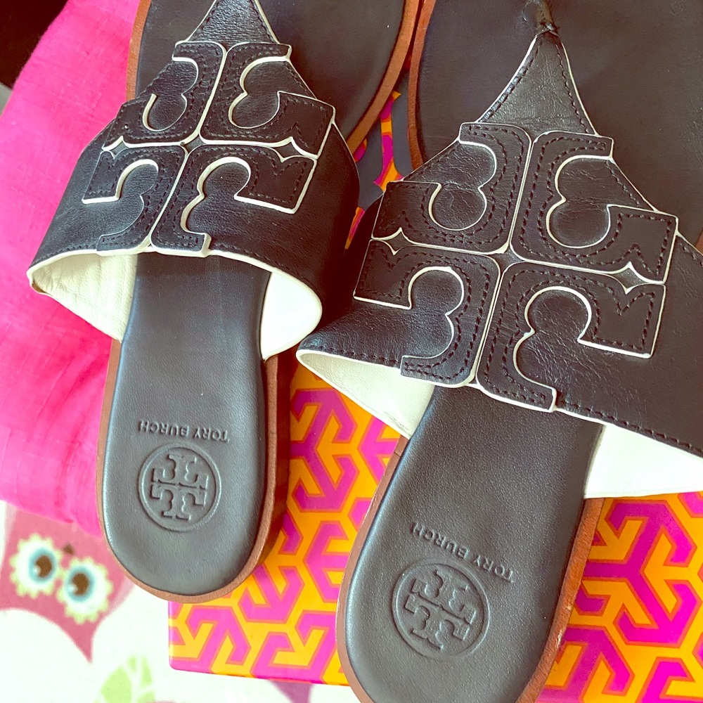 Toryburch sandals